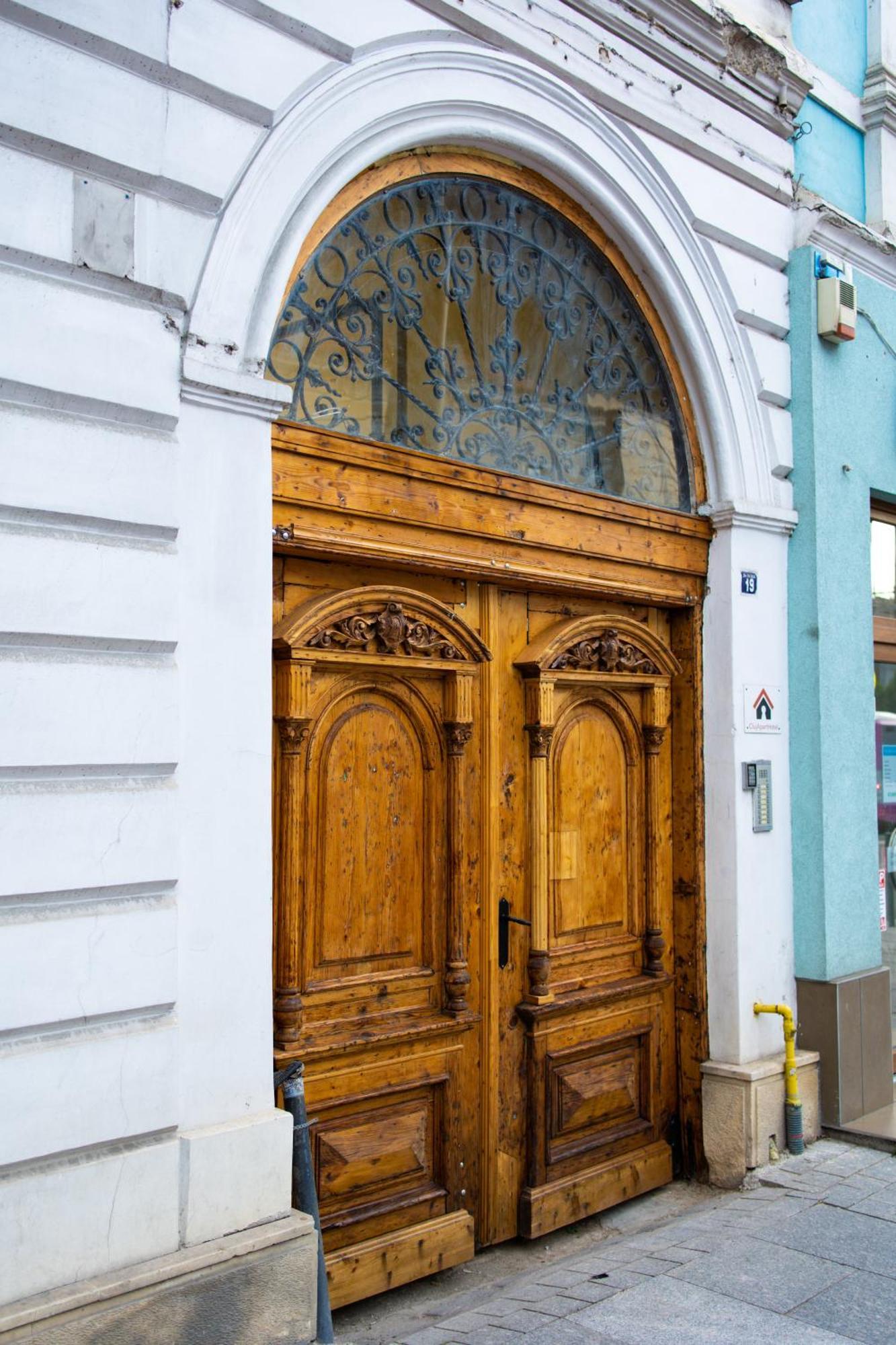 Cluj Aparthotel ภายนอก รูปภาพ